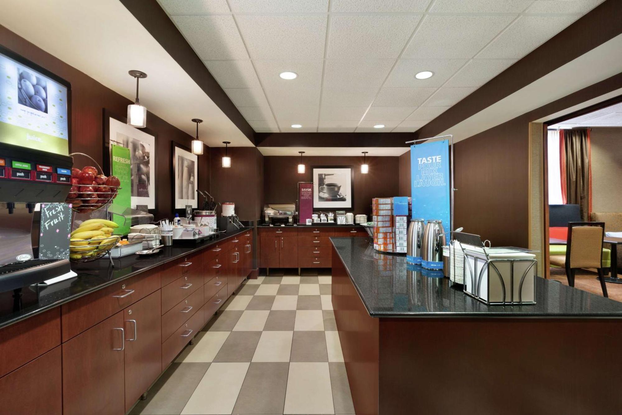 Hampton Inn Wichita Falls-Sikes Senter Mall Екстер'єр фото