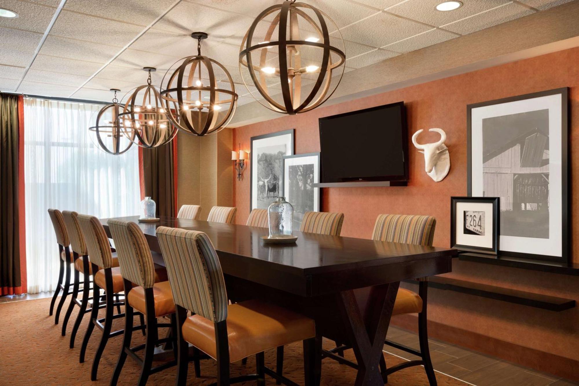 Hampton Inn Wichita Falls-Sikes Senter Mall Екстер'єр фото