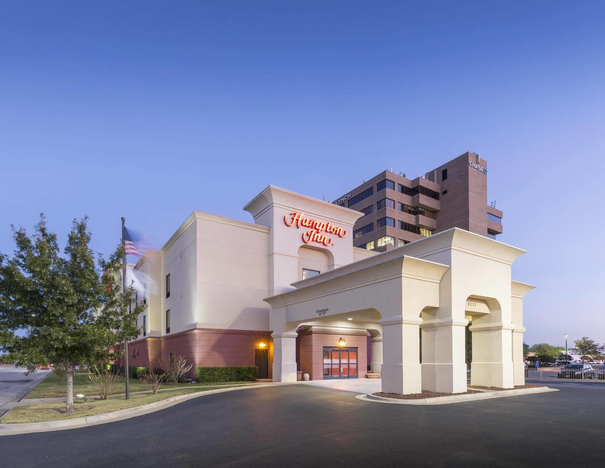 Hampton Inn Wichita Falls-Sikes Senter Mall Екстер'єр фото