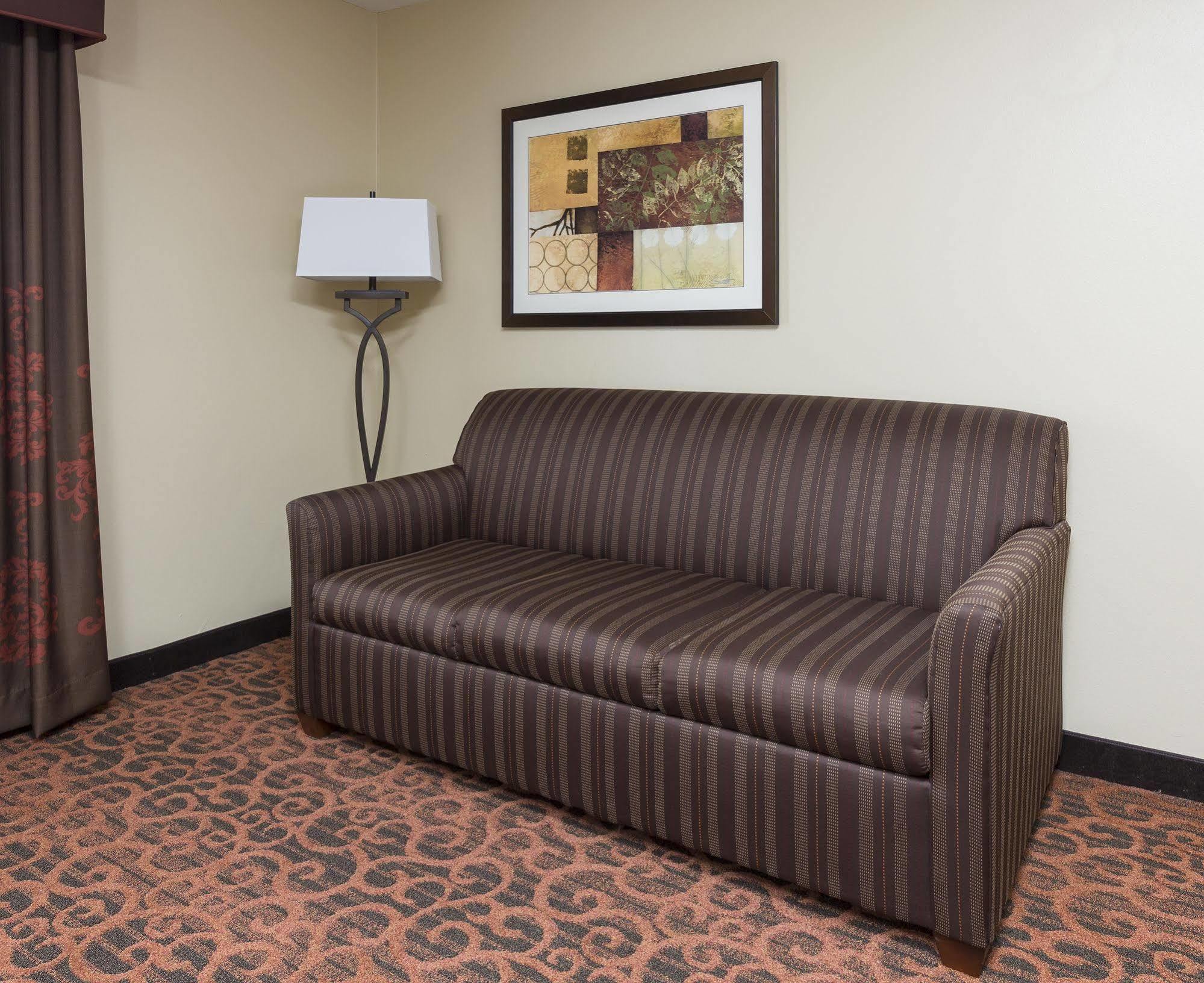 Hampton Inn Wichita Falls-Sikes Senter Mall Екстер'єр фото