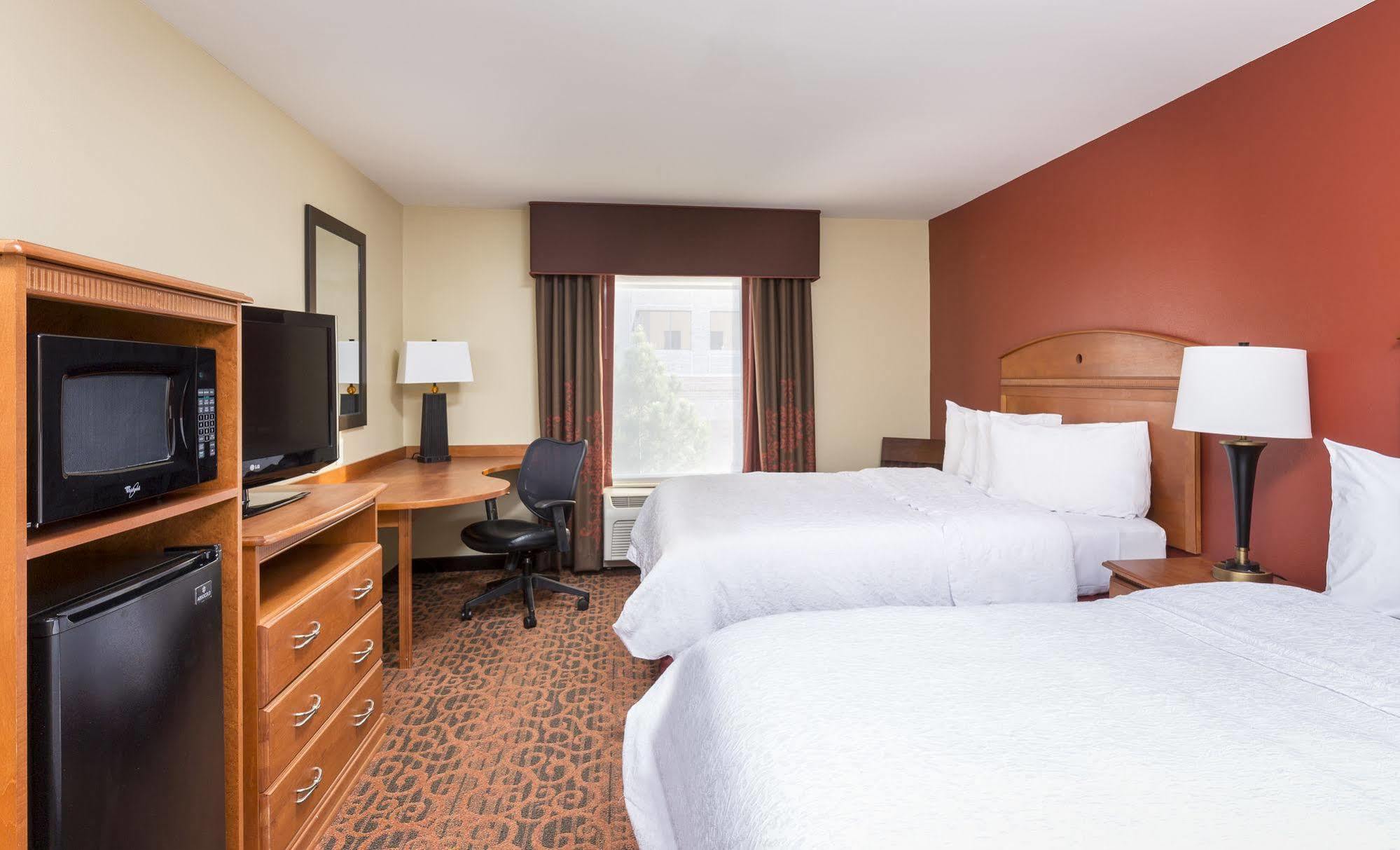 Hampton Inn Wichita Falls-Sikes Senter Mall Екстер'єр фото